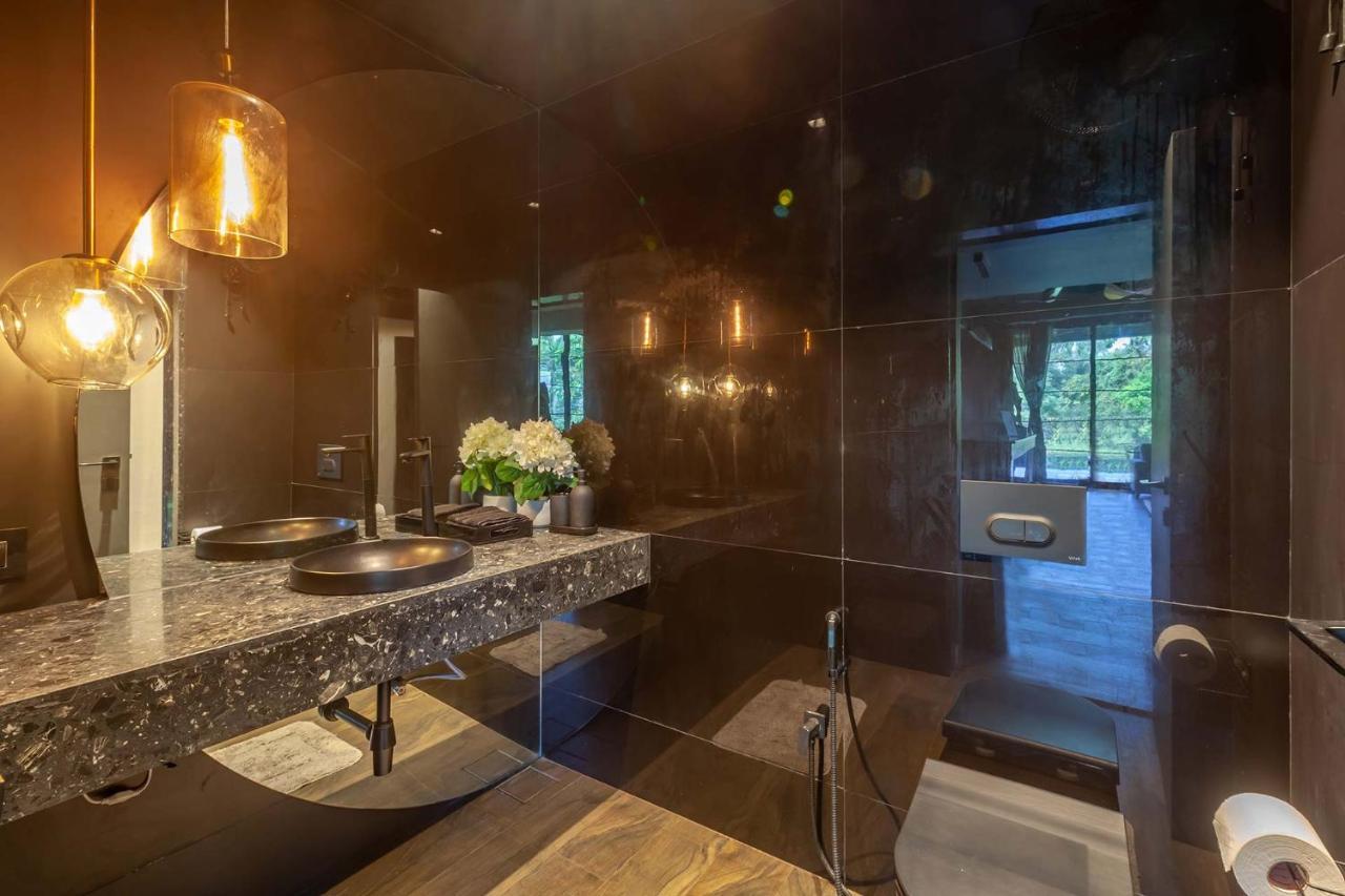 Stayvista At The Charcoal Villa Luxury Collection Alībāg Exterior foto