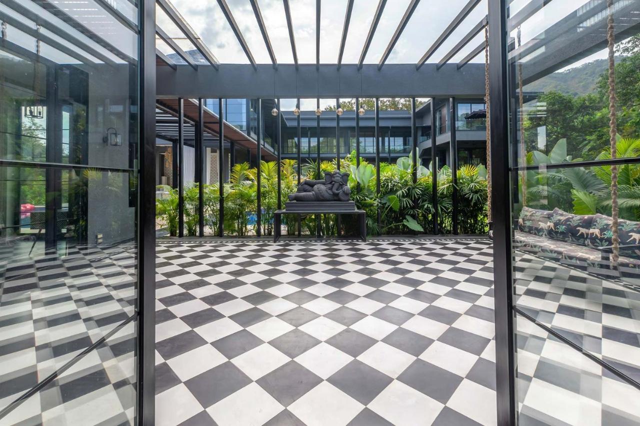 Stayvista At The Charcoal Villa Luxury Collection Alībāg Exterior foto